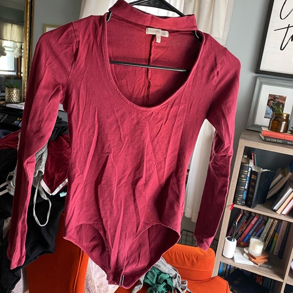 — - Picture 2 of 3